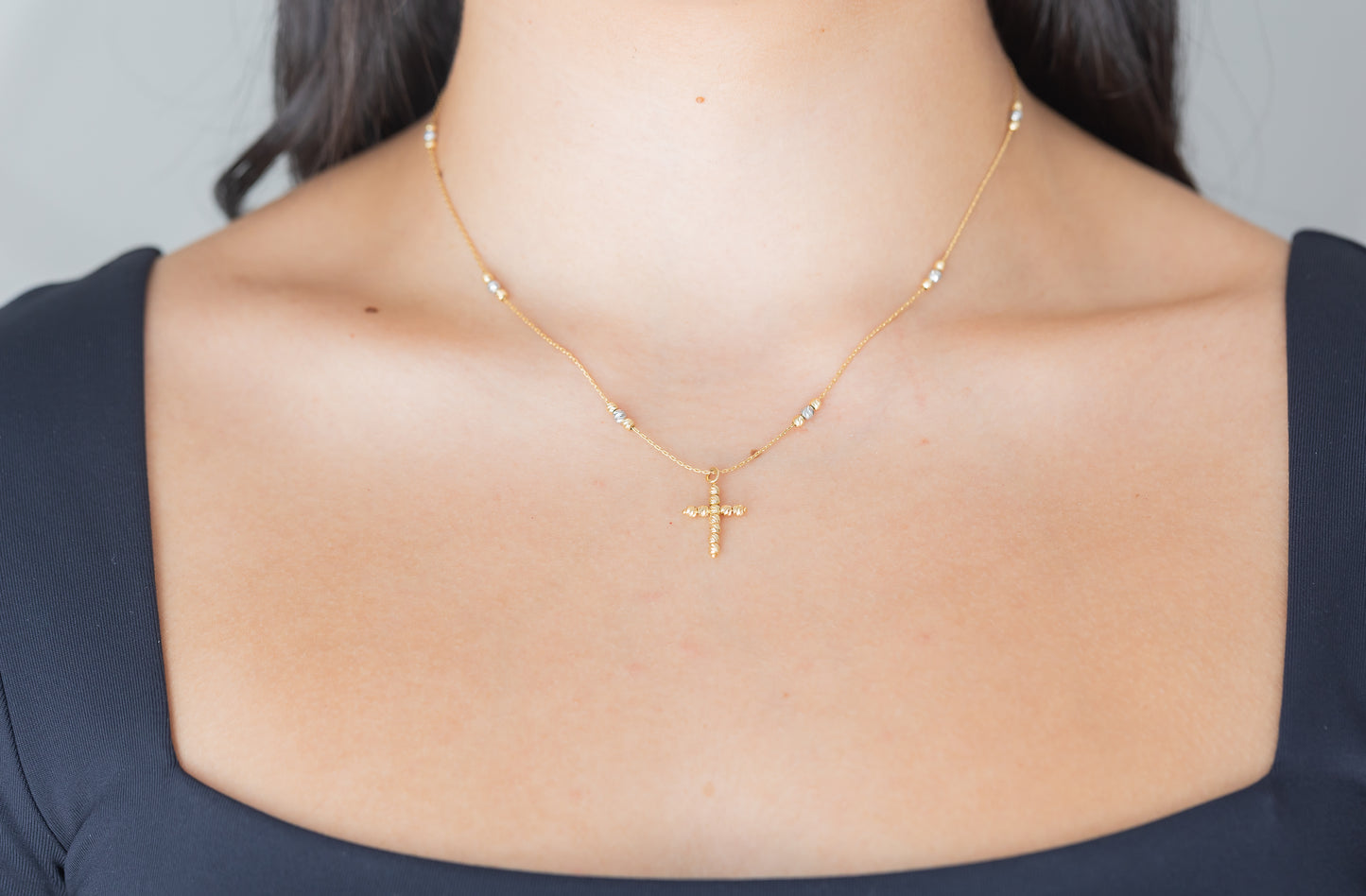 NECKLACE | THE CROSS 1